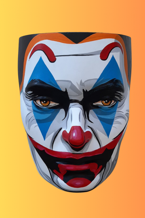 GÜLÜŞÜN GÖLGESİ